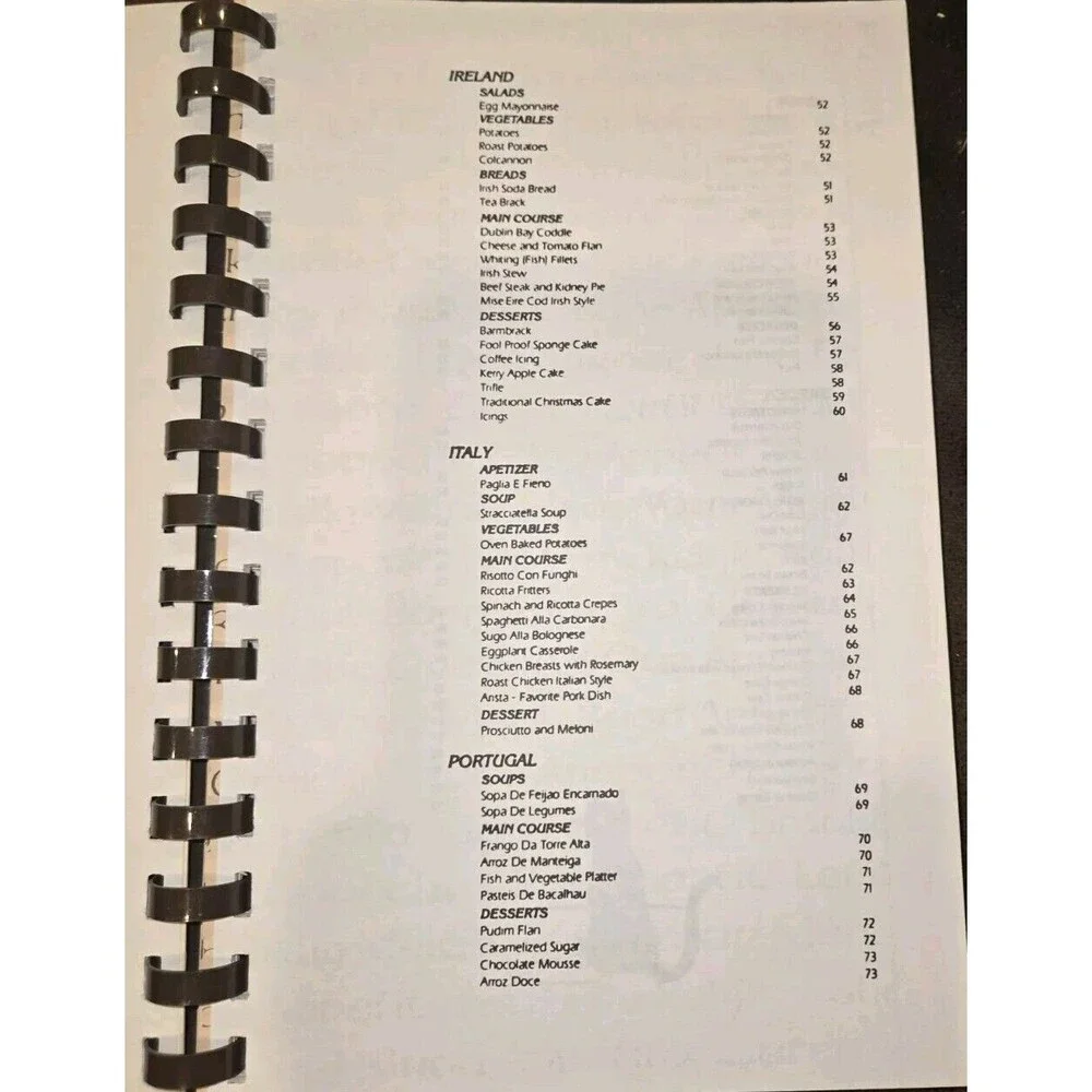 FAVORITE RECIPES FROM EUROPE - Greater Europe Mission - Vintage Cookbook